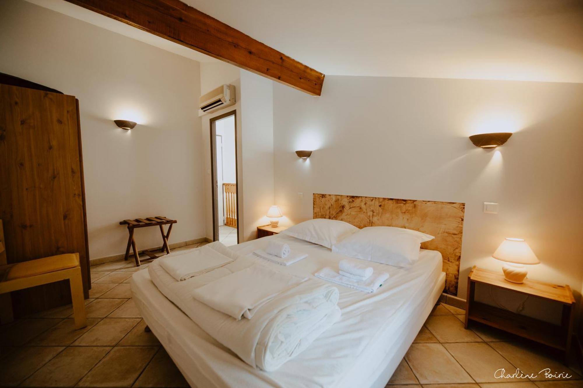 Aparthotel Domaine Des Bains Vals-les-Bains Exterior foto